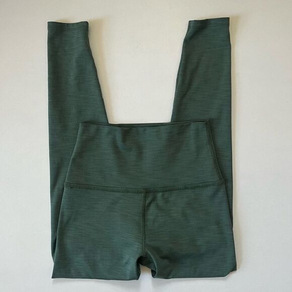 Beyond Yoga Ribbed Green High Rise Legging Small - Picture 5 of 9